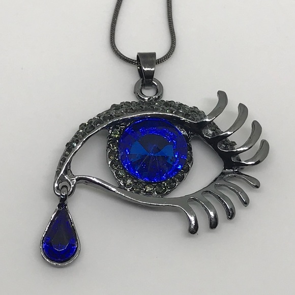 Jewelry - ✨✨✨TEARDROP NECKLACE✨✨✨